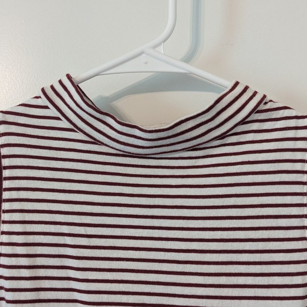 Universal Thread Red & White Striped Mock Neck Tank Top - Size Small - Picture 2 of 3